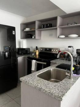 Modern & Central 2BR w Pool & Gym Prime Location, Сан-Сальвадор (фото 5)