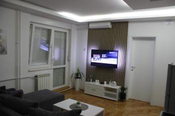 Nele, Bežanija (Foto 3)