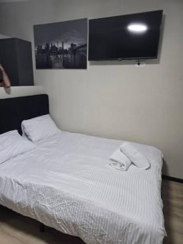 Ryo 25 דירה במלון בוטיק 2 דקות מטיילת בת ים, Bat Yam (foto 5)