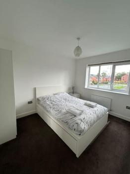 Nice house close to the city centre and stadium, Manchester (photo 4)