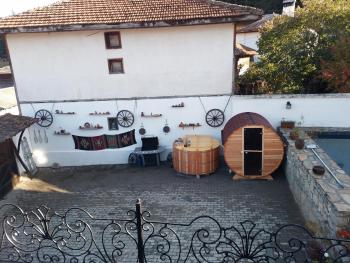 OldHouse, Kopriwschtiza (Foto 2)