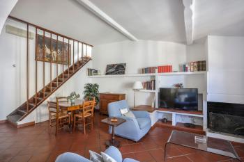 Bright Last-Floor Apartment with Terrace, Florencja (zdjęcie 5)