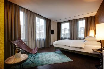 Hotel V Nesplein, Amsterdam (zdjęcie 3)