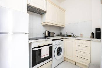 2Bed Flat With Private Balcony and Fireplace, Dublin (fotografie 5)