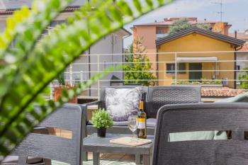 Crema, terrazza, a pochi passi dal centro città, Crema (Foto 2)