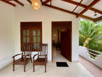 Villa 4C, Midigama East (fotografie 2)