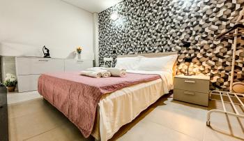 Loft Stadio - Parking, Gym & Comfort, Turin (Foto 3)