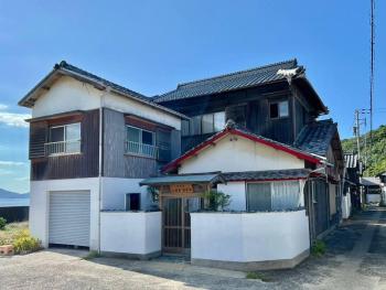 漁師宿三浦屋秀栄丸, Shodoshima (photo 3)