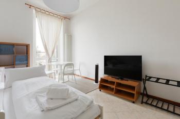 Gambara M1 White Functional Apartment, Mailand (Foto 5)