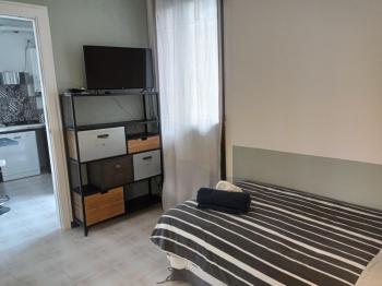Casa Dori x 6 persone 3 camere, 2 bagni, cucina, a Bergamo pochi minuti dall' aeroporto di Bergamo Caravaggio, Bergamo (fotografie 5)
