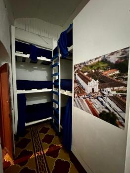 Kamazoztz Hostel and Travel, Antigua Guatemala (foto 3)