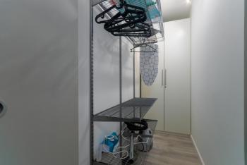 Feels Like Home Premium Apartment by BookingHost, Breslau (Foto 5)