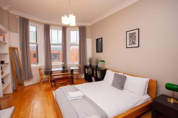Beautiful 2 Bed Apartment Rose St, Glasgow (zdjęcie 3)