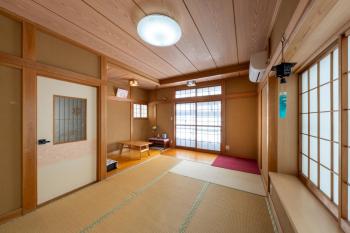 SUZUNONE The only private lodging in Tokyo 2 min walk natural hot springs near BIG super market ASAKUSA AKIHABARA SKYTREE nearby Japanese TATAMI style, Tokio (Foto 2)