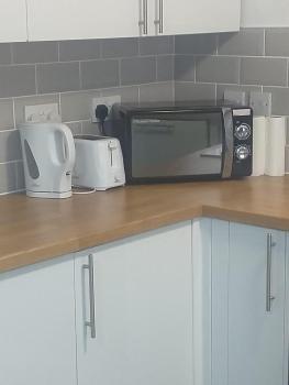 Liverpool 3-Bed House - Near City Center, Liverpool (photo 4)