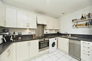 TTSA - 2 Bedroom Apartment-Croydon - Mayday Hospital, Croydon (photo 5)