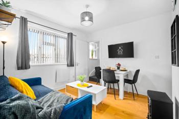 City Centre 2 Bedroom 5 Beds Apartment with Free Parking, Birmingham (zdjęcie 3)