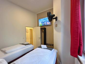 fairAPART 5 rooms, 2 baths, 120sq m Prenzlauer Berg, Berlín (foto 5)