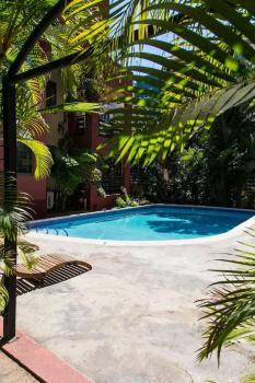 Choose To Be Happy at Argyle Apt #3 - 1-BR w Pool, Kingston (zdjęcie 2)