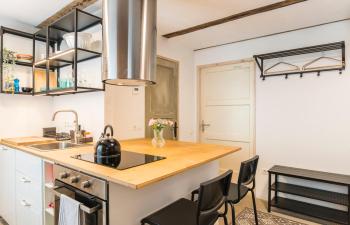 Cosy Brick Nest 15 - Riga Center Studio with Free Parking, Rīga (photo 5)