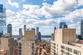 Courtyard by Marriott Times Square West, Нью-Йорк (фото 3)