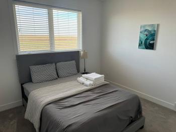 Spacious 3 bed 2 bath with attached garage, Regina (Foto 3)