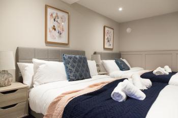 1 Bed Apartment - Long Term Rates- Contractors-Professionals-Relocators, Leeds (photo 4)