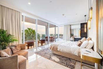 FIVE Palm 4BR Beach Access & Private Pool, Dubai (photo 4)
