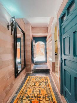 Riad Bouhalla 240m2 in der Medina mit Terrasse, Marakéš (fotografie 5)