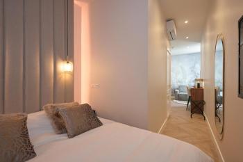 Novallure Downtown - Short Stay Apartments, Гаага (фото 3)