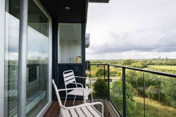 Stylish 3BR Apartment w Two Balconies, Copenhague (photo 2)