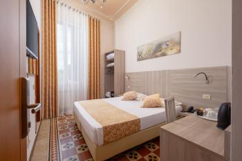 Lilium Hotel, Florence (photo 2)