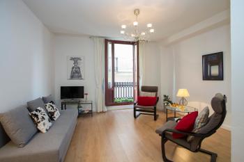 SingularStays Plaza Redonda, Valence (photo 2)