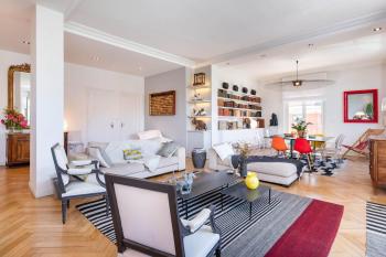 Panorama - Magnificent flat with breathtaking view of Fourvière Basilica, Lyon (fotografie 5)
