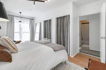 Cute 1Bed Loft at The Foundry - Steps to Riverside, Cleveland (photo 5)