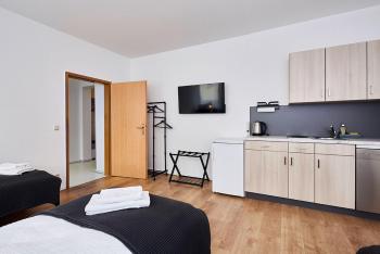 N01 Apartment im Künstlerviertel - Nähe Innenstadt und UBahn, 2 Zimmer, 3 Einzelbetten und ein Doppelbett, Núremberg (foto 4)