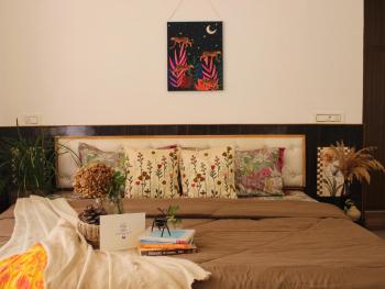 La Casa by Cosmic Kriya, Bir (fotografie 2)