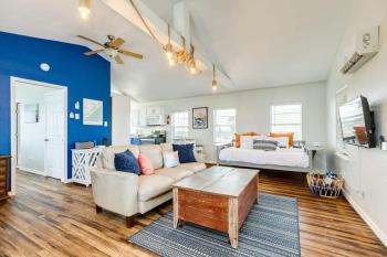 Sun & Salt Beach Pad - Cozy, Cute & Tail-Wagging Approved!, Серфсайд-Бич (фото 2)