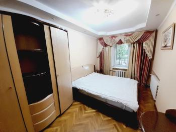 Апартаменти 2-кімнатні в центрі, метро Печерська, Kiev (foto 2)