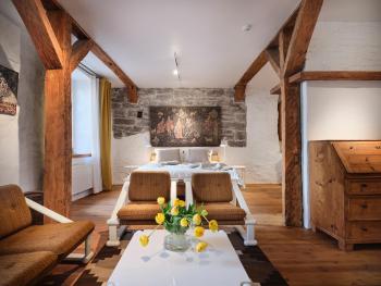 Historic Apartment with Private Garden in Old Town, Tallinn (photo 2)