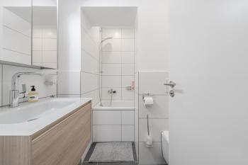 Wohnung in Toplage in Düsseldorf-Oberkassel, Düsseldorf (Foto 5)