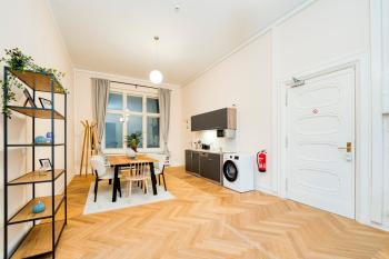 Jomi Stays - Privates Apartment beim Ku'damm, Berlin (Foto 3)