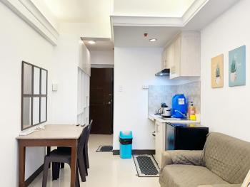 King Bed Suite at Pine Crest #T3-439 near Mall, Manila (fotografie 2)