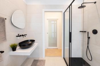Gioberti's Apartment - 100 sqm - 2 Bedrooms and Free Private Parking in the Center, Turin (photo 5)