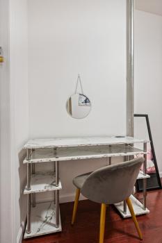 Monthly Lower East Side two Bedroom, New York (photo 3)