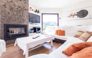 Beautiful Home In Malaga With Wifi, Малага (фото 2)