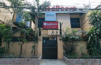 RedDoorz near PNR Espana Station, Manila (fotografie 2)
