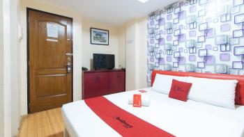 RedDoorz at DBuilders Rooms Ph2 Taguig, Manila (fotografie 4)