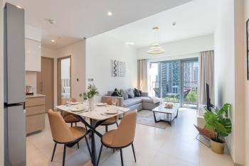 Stylish Urban Living - 1-bedroom in Burj Royale, Dubai (photo 2)
