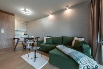 Aparts4U - Kras Resort Apartament A103 z prywatnym jacuzzi i widokiem na góry, Шклярска-Поремба (фото 4)